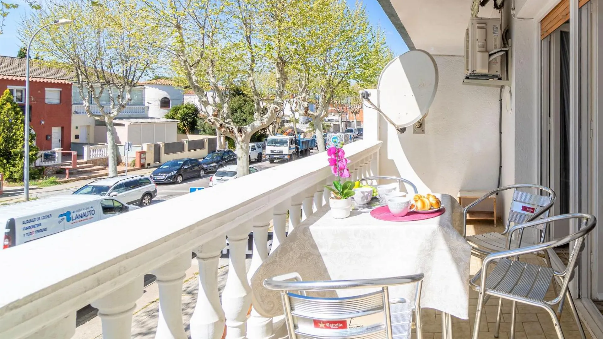 Basic Comfort Apartment Port Emporda 0195 Empuriabrava
