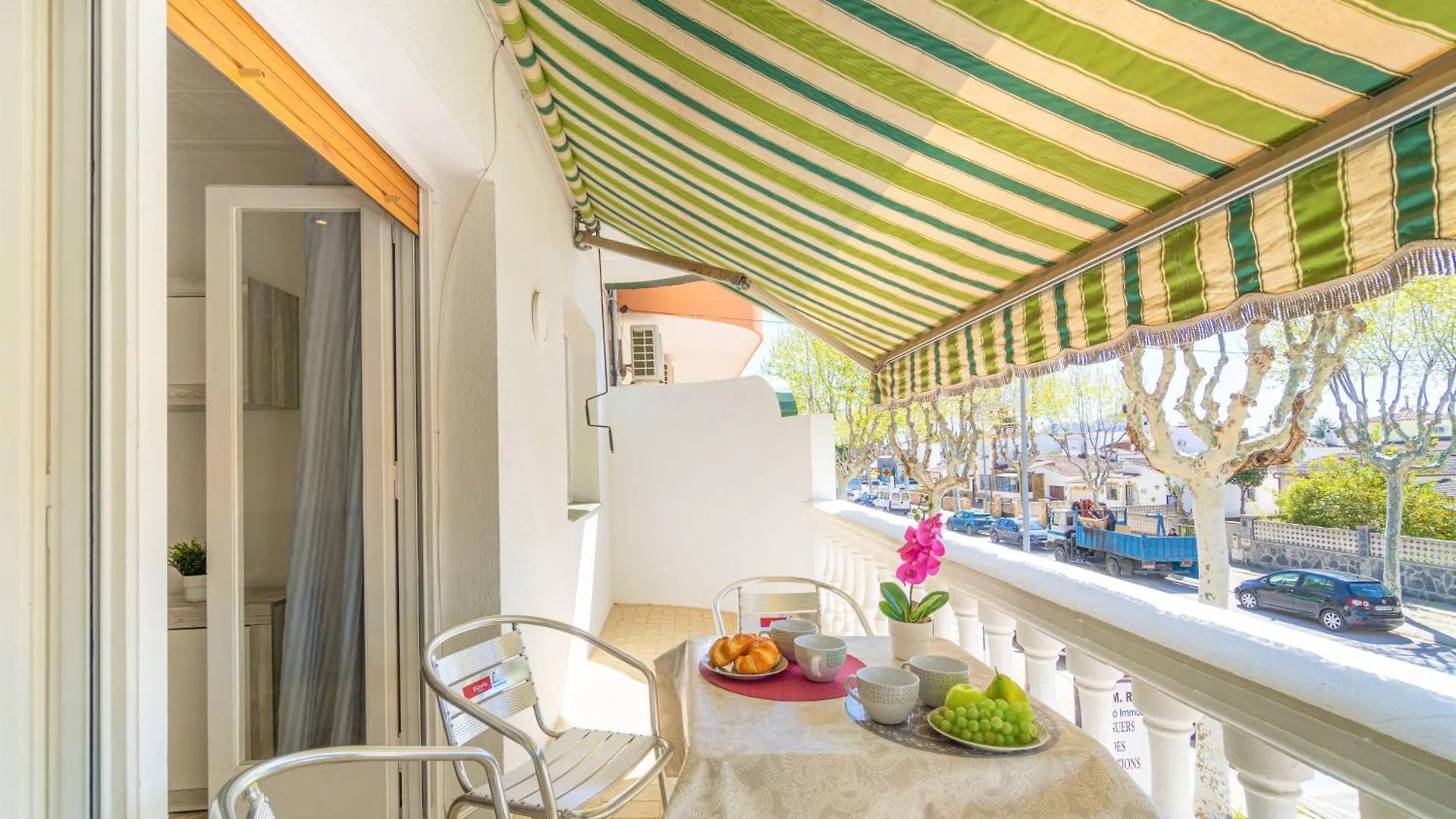 Basic Comfort Apartment Port Emporda 0195 Empuriabrava 0*,